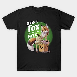 A COOL FOX FROM THE BOX! T-Shirt